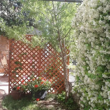 Apartament Val *